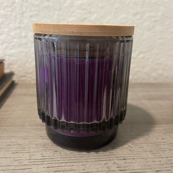 Homemade Candle in Glass Jar - Picture 4 of 4